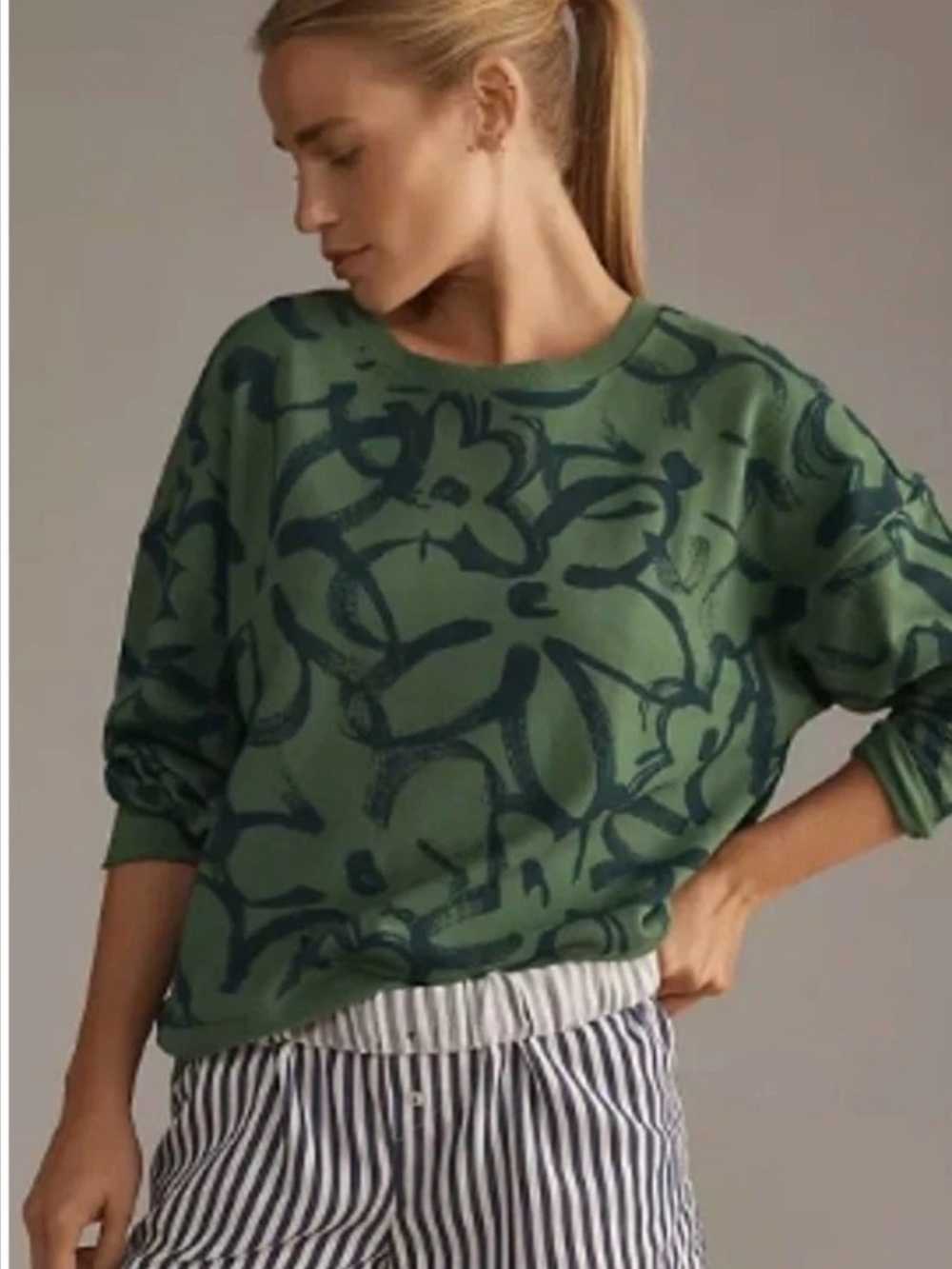 Maeve by Anthropologie Sketchy Floral Sweatshirt Green Oversized Size Medium